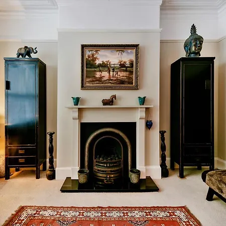 Bohemian House Дом отдыха Уитби